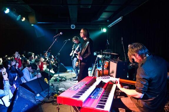 摇滚乐队 摇滚乐队