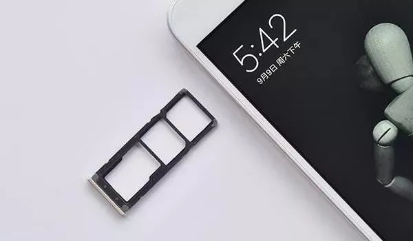 红米Note 5A一机三卡槽 红米Note 5A一机三卡槽