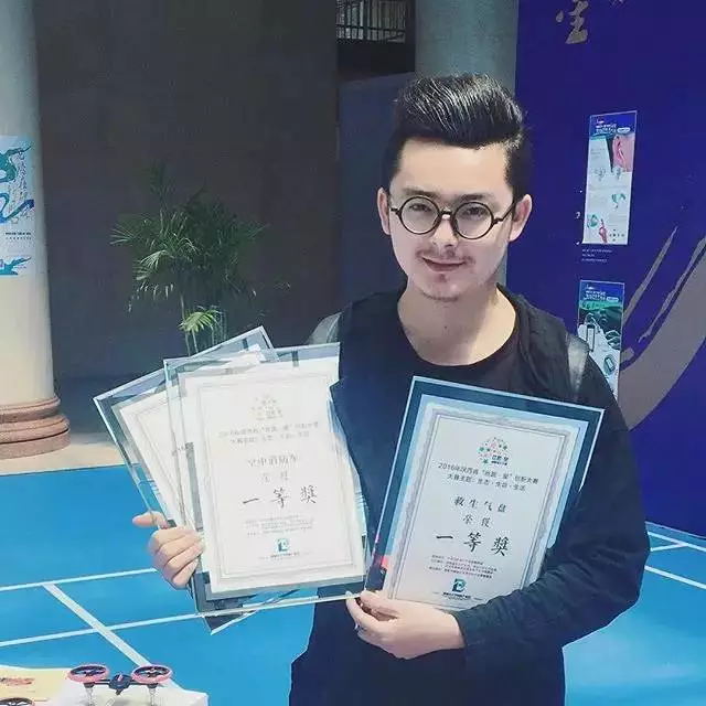 范石钟获证 范石钟获证