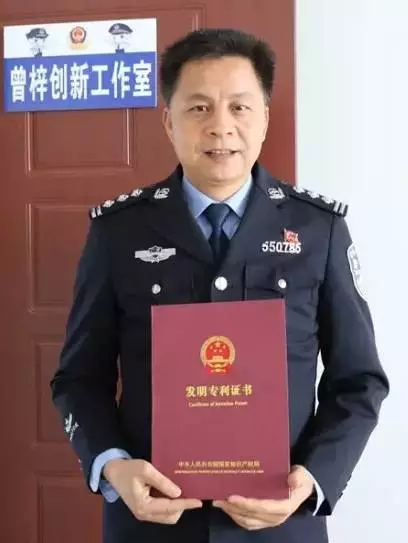 曾梓的“节能电梯”获得了国家知识产权局授权 曾梓的“节能电梯”获得了国家知识产权局授权