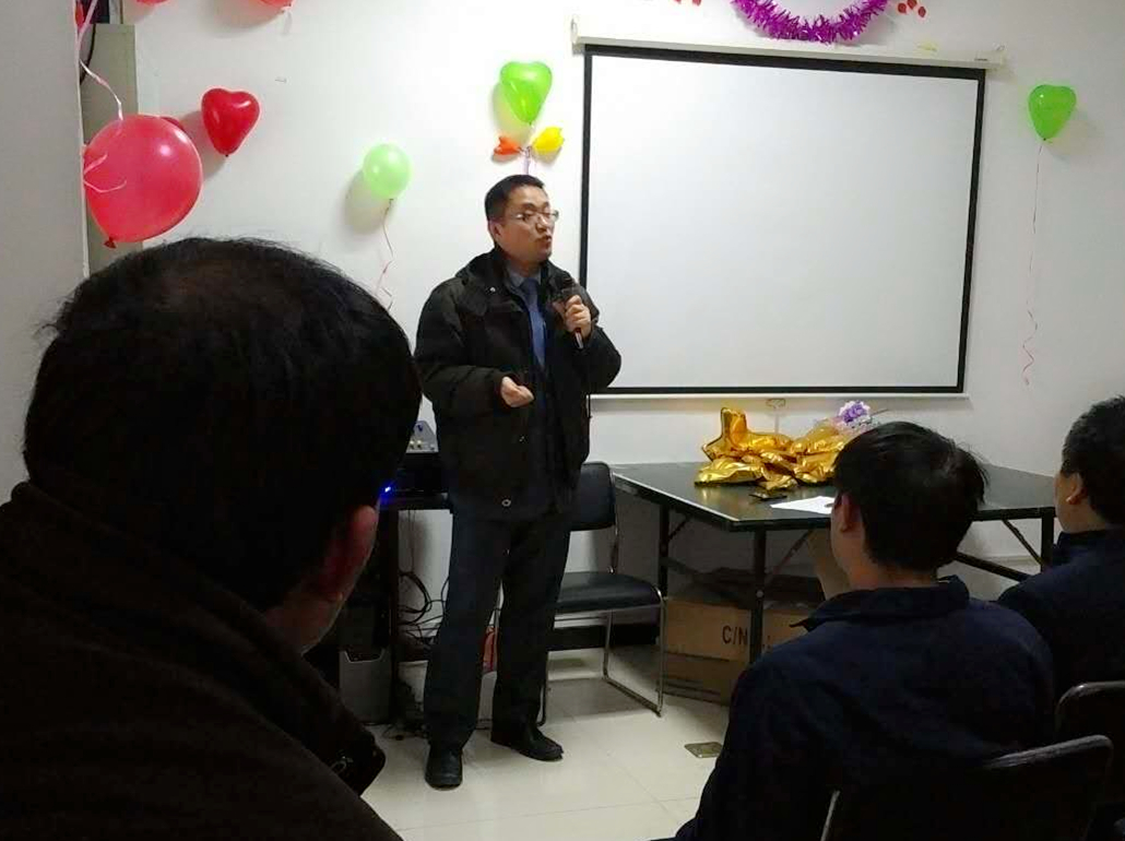 用心培训的何律师 用心培训的何律师