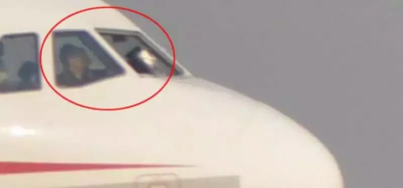 民航局要奖励川航超级备降机组 民航局要奖励川航超级备降机组