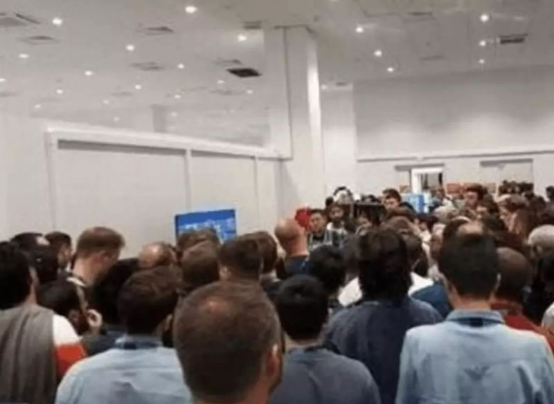 中国记者被怼:世界杯都没进,神气啥 中国记者被怼:世界杯都没进,神气啥