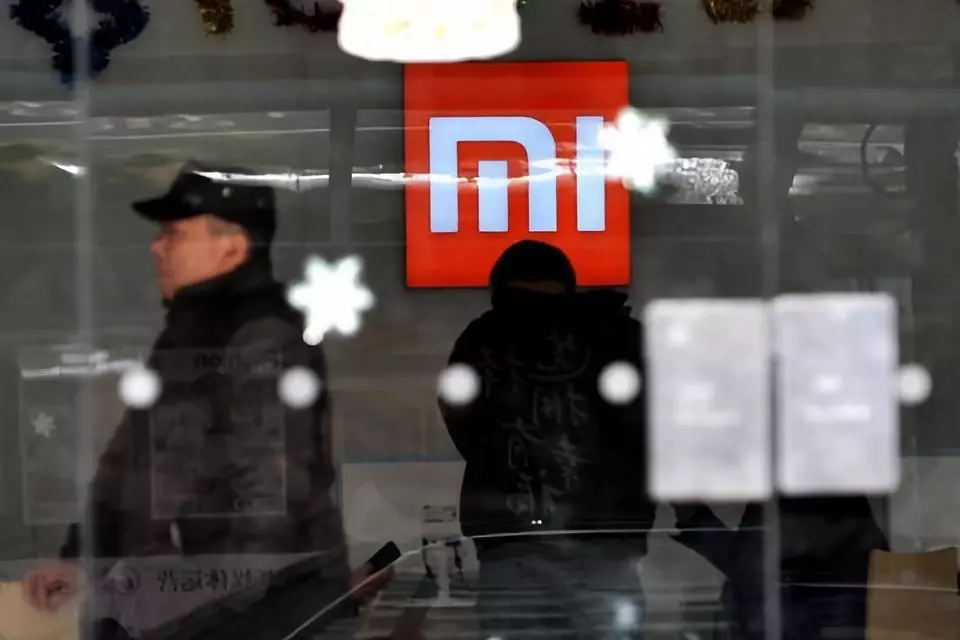 小米公开认购超10倍,成全球最大散户规模IPO 小米公开认购超10倍,成全球最大散户规模IPO