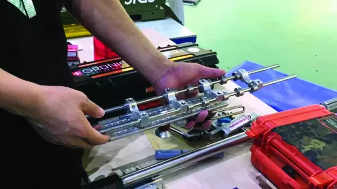 惠子程发明的重心模块式步枪枪托